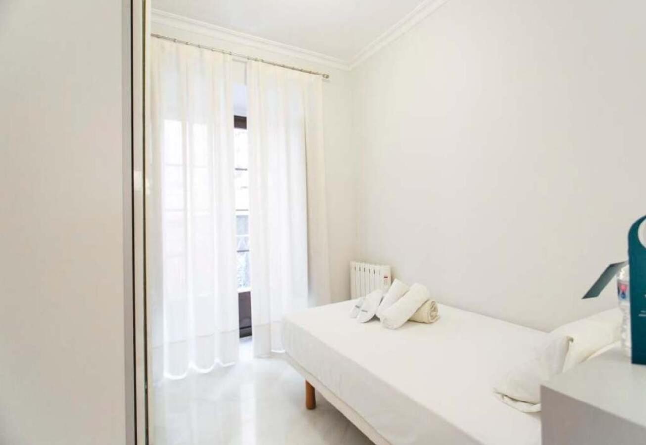 Minimalism And Modern- 2Bd 1Bth- Las Setas セビリア エクステリア 写真